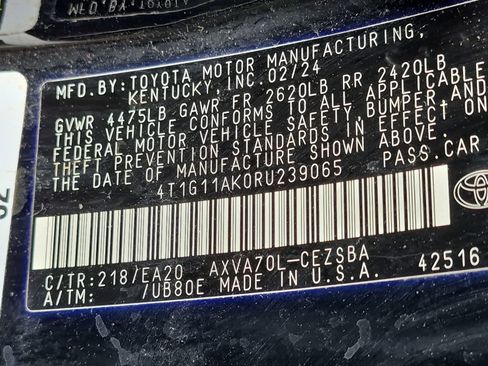 Used 2024 Toyota Camry SE FWD image 31