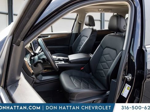 Used 2024 Volkswagen Atlas SE FWD image 13