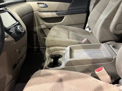 Used 2016 Honda Odyssey SE image 26