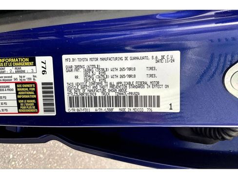 Used 2024 Toyota Tacoma TRD Sport image 35