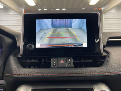 Used 2024 Toyota RAV4 Adventure image 11