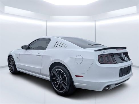 Used 2014 Ford Mustang GT w/ Equipment Group 301A image 5