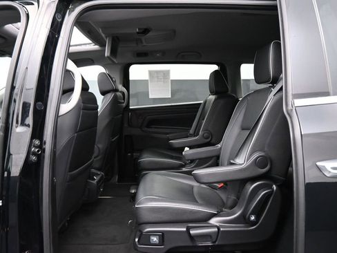 Used 2023 Honda Odyssey Elite image 21