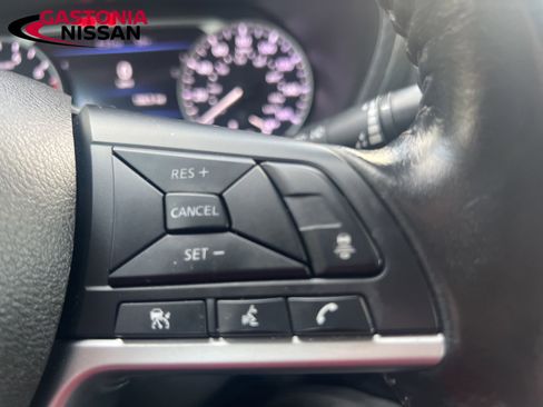 Used 2022 Nissan Sentra SV image 47