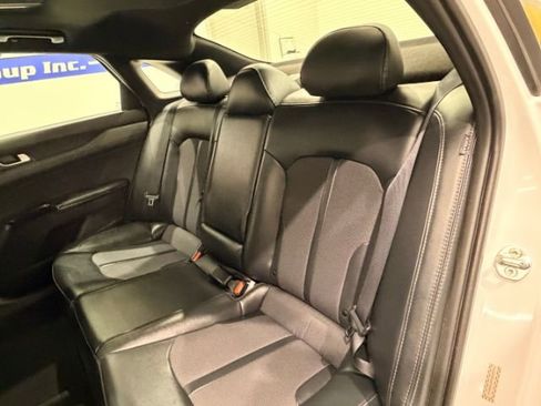 Used 2023 Kia K5 GT-Line FWD image 32