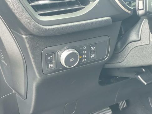 Used 2021 Ford Escape SEL w/ Technology Package AWD/4WD image 18