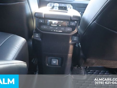 Used 2024 Toyota Grand Highlander Limited image 27