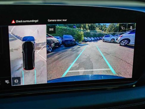 New 2025 Audi A6 e-tron Premium image 25