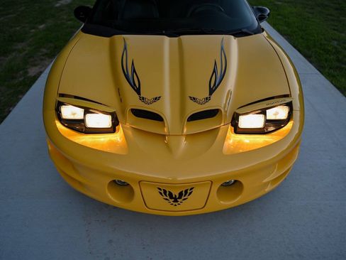 Used 2002 Pontiac Firebird Trans Am RWD image 74
