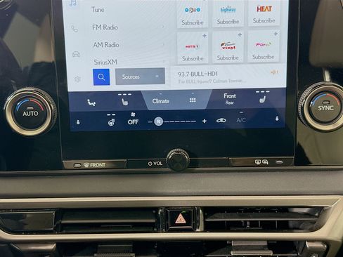 Certified 2024 Lexus RX 350 AWD w/ Accessory Package (K3) image 17