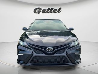 Certified 2022 Toyota Camry SE w/ Convenience Package FWD video 2