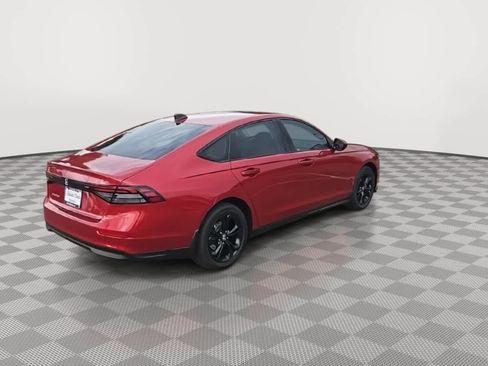 Certified 2025 Honda Accord SE image 8