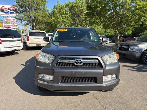 Used 2011 Toyota 4Runner SR5 AWD/4WD image 2