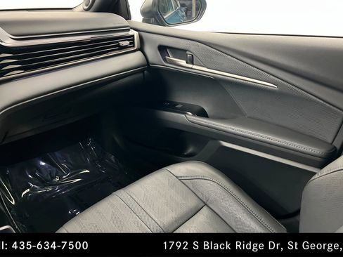 Used 2025 Toyota Camry XSE w/ Premium Package image 10