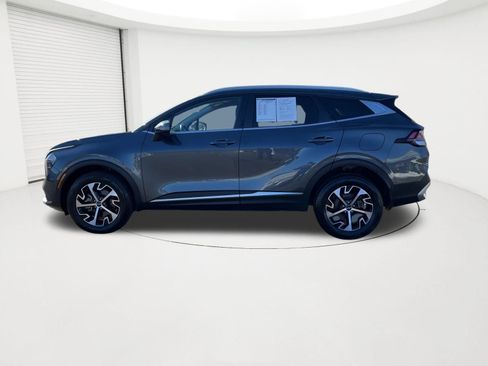 Used 2023 Kia Sportage EX image 2