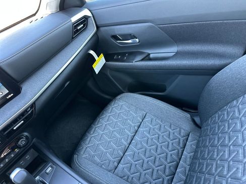 New 2026 Nissan Kicks SV image 27