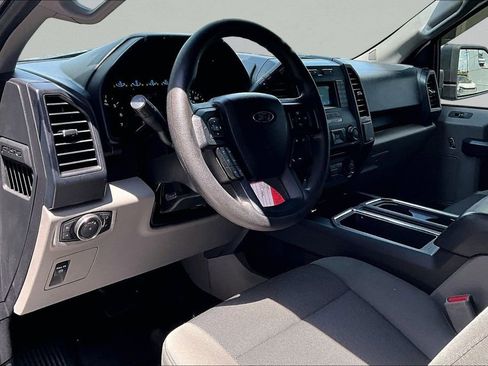 Used 2016 Ford F150 XL w/ Equipment Group 101A Mid AWD/4WD image 17