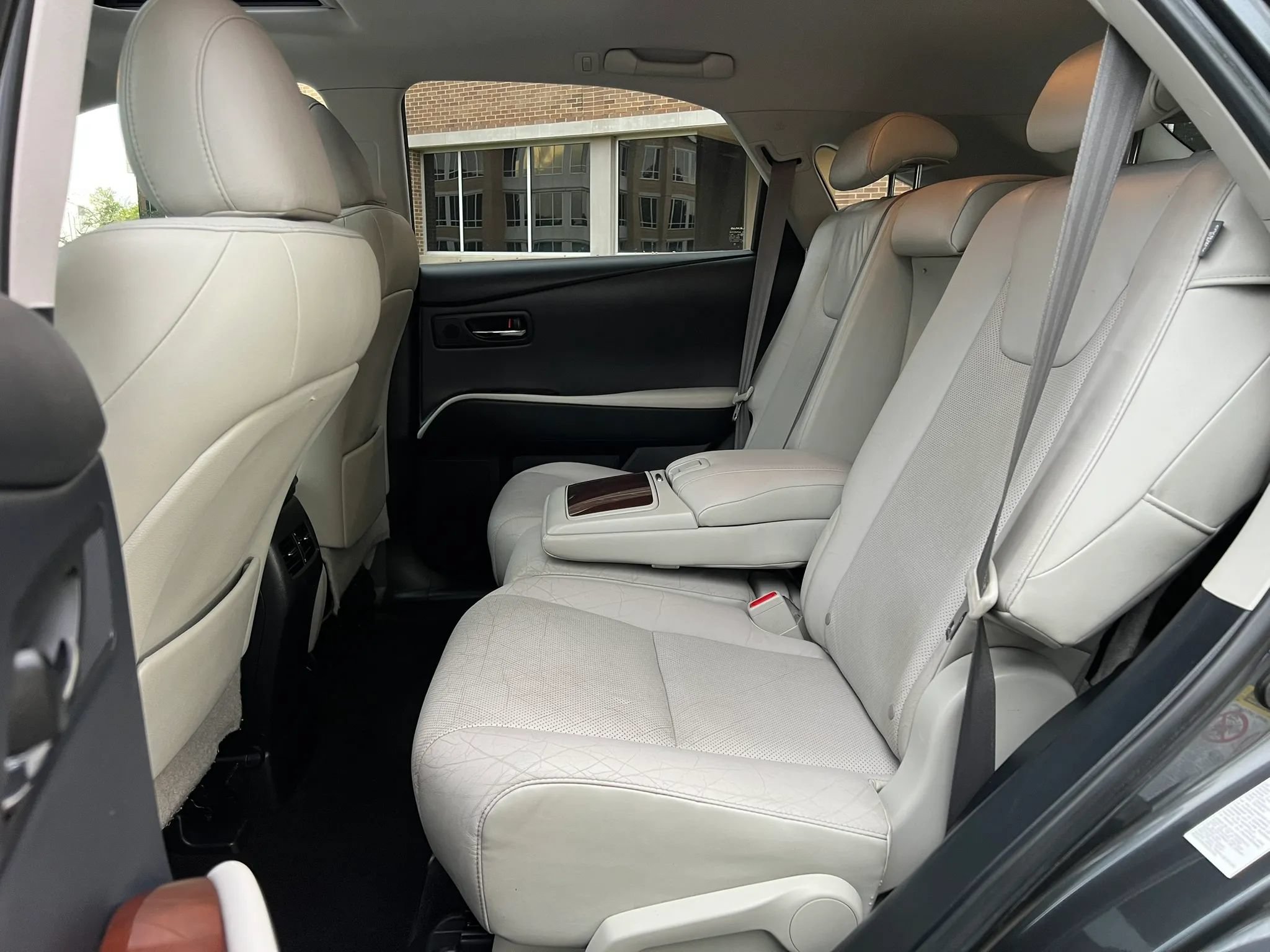 Used 2010 Lexus RX 450h AWD image 18