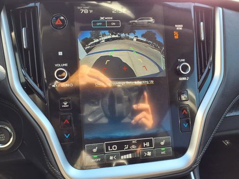 Certified 2025 Subaru Outback Premium image 6