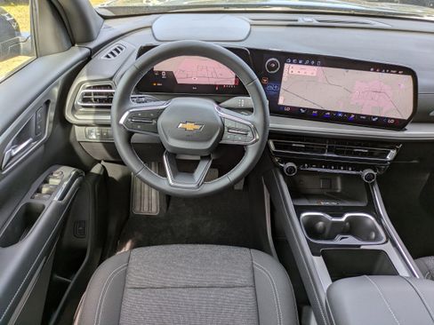 New 2026 Chevrolet Traverse LT image 18