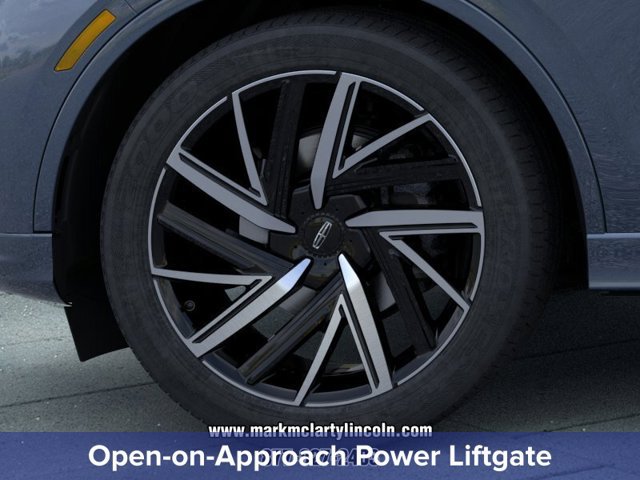 New 2026 Lincoln Aviator Black Label w/ Black Label Special Edition AWD/4WD image 21