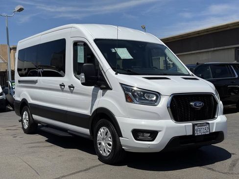 Used 2023 Ford Transit 350 XLT RWD image 4