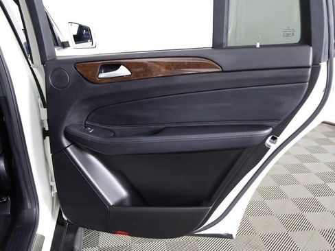 Used 2019 Mercedes-Benz GLS 450 4MATIC w/ Premium 1 Package image 28