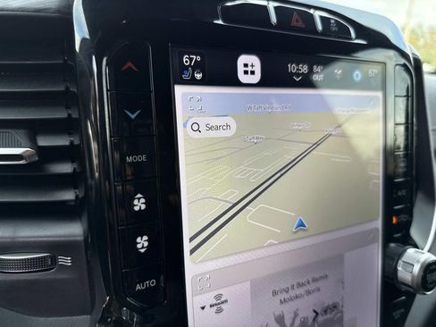 Used 2024 RAM 3500 Laramie w/ Night Edition image 35