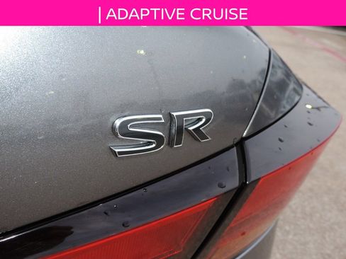 Used 2022 Nissan Altima 2.5 SR AWD/4WD image 12