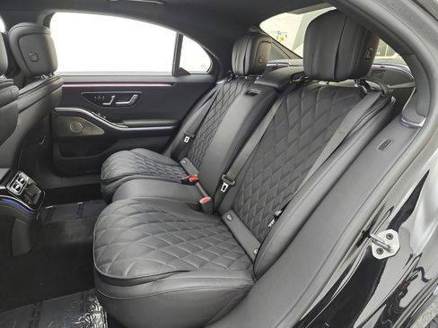 Used 2023 Mercedes-Benz S 580e 4MATIC Sedan image 15