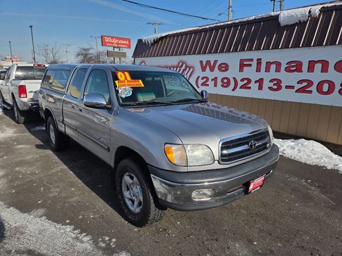 Used 2001 Toyota Tundra SR5 image 1
