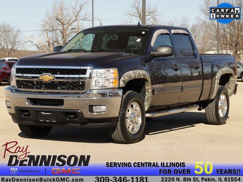 Used 2012 Chevrolet Silverado 2500 LT w/ Interior Plus Package image 3