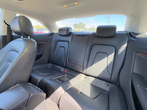 Used 2011 Audi A5 2.0T Premium Plus w/ Premium Plus Pkg image 11