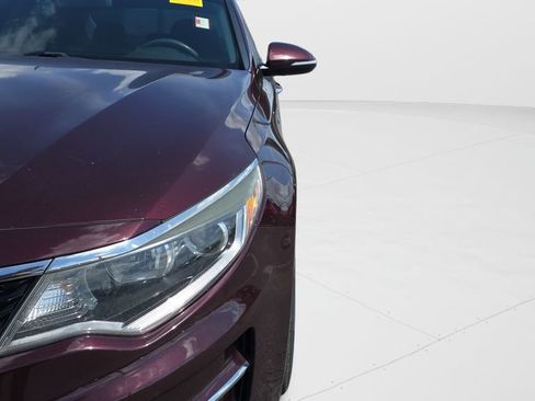 Used 2017 Kia Optima LX FWD image 24