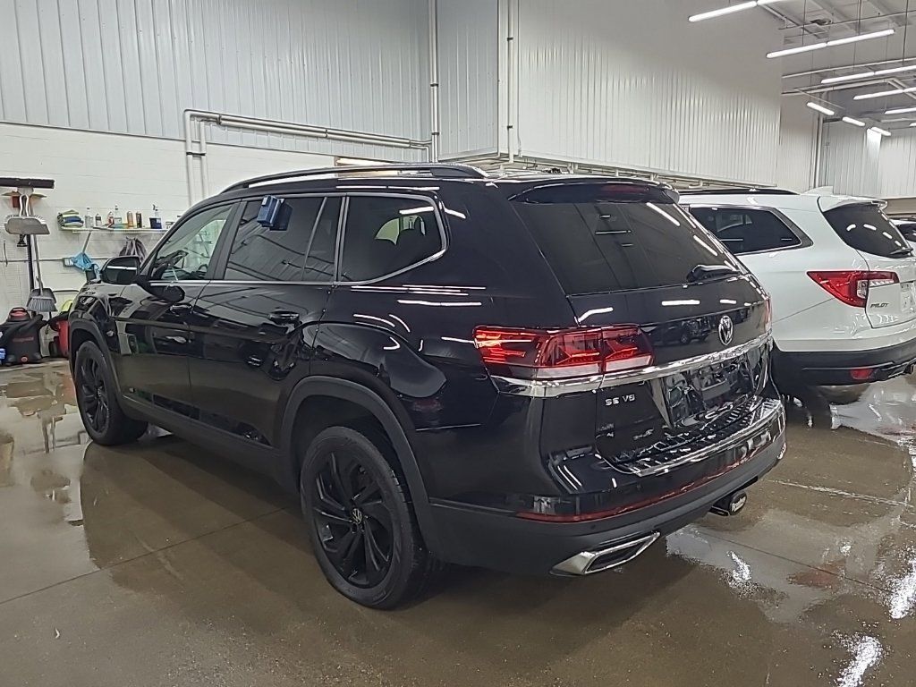 Used 2023 Volkswagen Atlas SE AWD/4WD image 6
