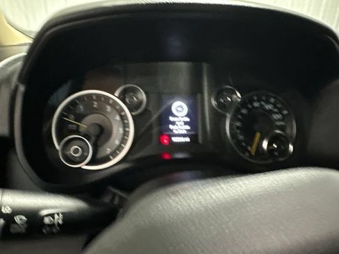 Used 2019 RAM 1500 Big Horn AWD/4WD image 19