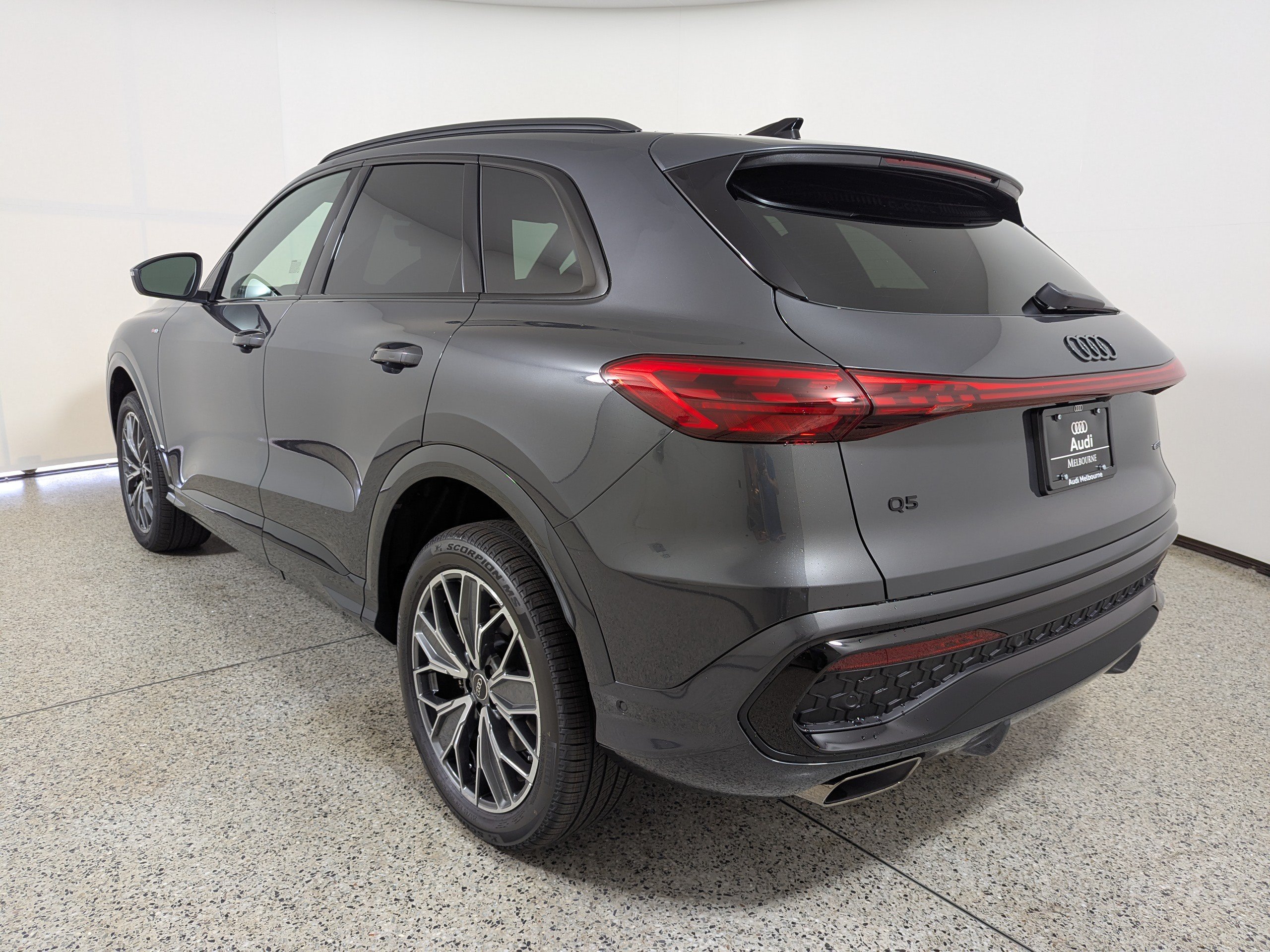 New 2026 Audi Q5 Premium Plus AWD/4WD image 5