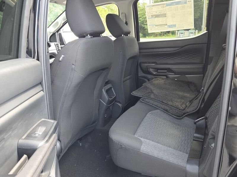 New 2026 Ford Ranger XLT w/ Black Appearance Package RWD image 9