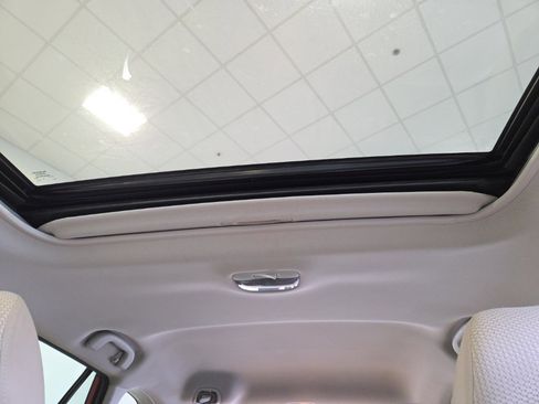 Used 2018 Subaru Outback 2.5i Premium image 14