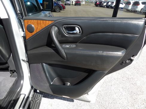 Used 2019 INFINITI QX80 Luxe AWD/4WD image 15