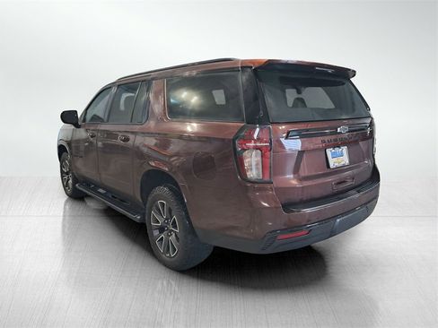 Used 2023 Chevrolet Suburban Z71 image 7