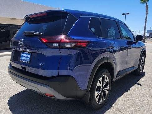 Used 2023 Nissan Rogue SV FWD image 5