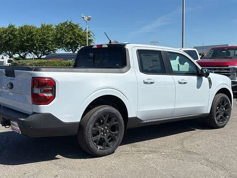 New 2026 Ford Maverick Lariat w/ Black Appearance Package AWD/4WD image 3