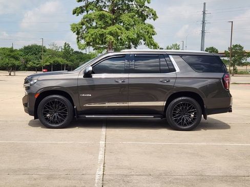 Used 2021 Chevrolet Tahoe Premier AWD/4WD image 4