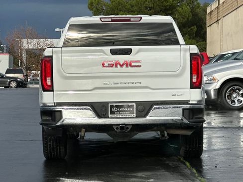 Used 2024 GMC Sierra 1500 SLT image 8