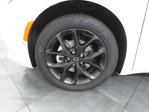 New 2026 Chrysler Pacifica Select w/ S Appearance Package FWD image 29