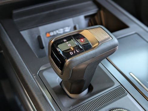 Used 2024 GMC Hummer EV 2X w/ LPO, Sport Package image 32