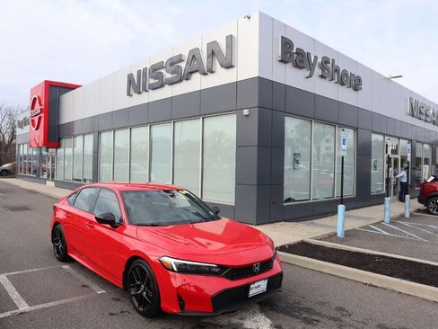 Used 2025 Honda Civic Sport image 1