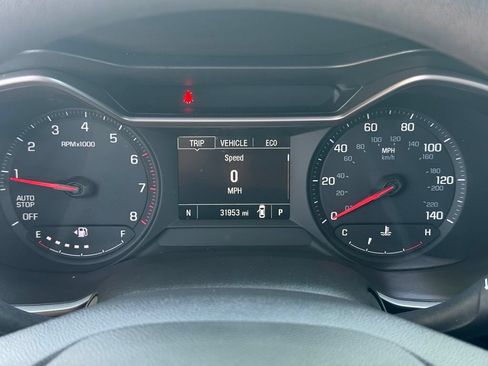 Used 2023 Chevrolet TrailBlazer LS FWD image 17