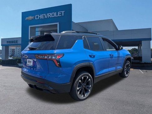 New 2026 Chevrolet Equinox RS w/ Convenience Package III FWD image 4